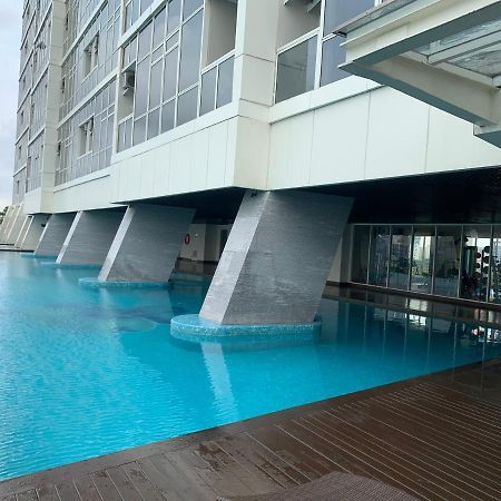 Menteng Park 19Th Jakarta Exteriör bild