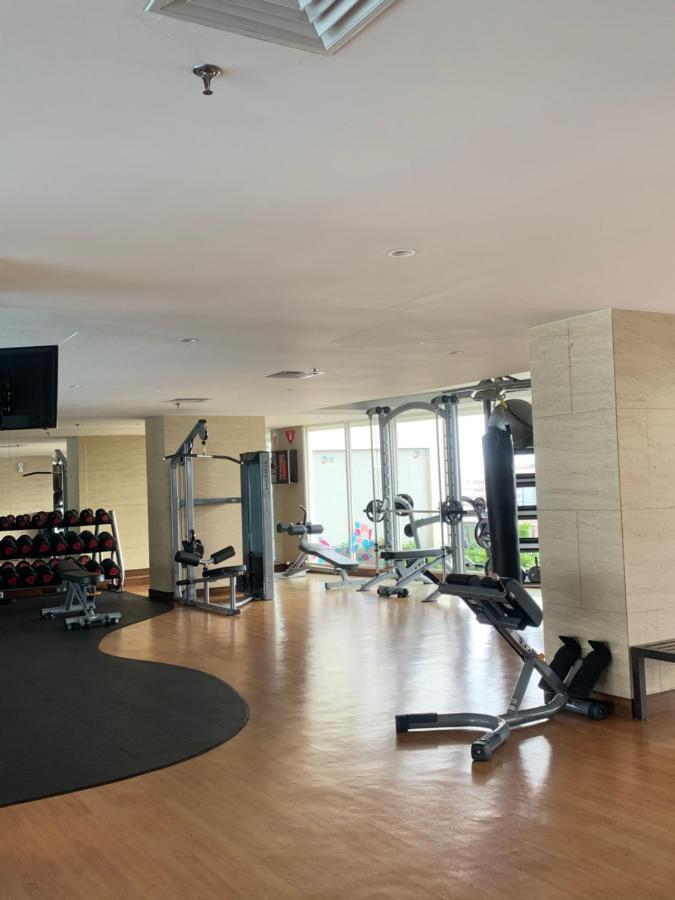 Menteng Park 19Th Jakarta Exteriör bild
