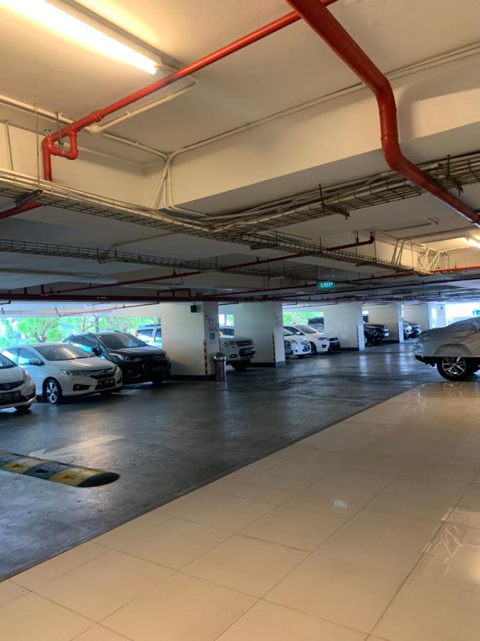 Menteng Park 19Th Jakarta Exteriör bild